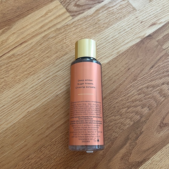 Victorias secret amber romance body mist - Picture 3 of 3